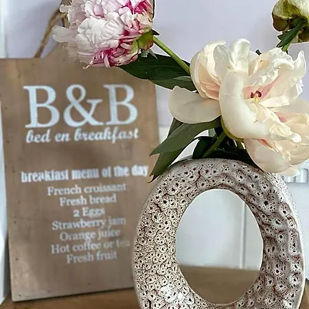 Bed & Breakfast Paauwze Rijnsburg