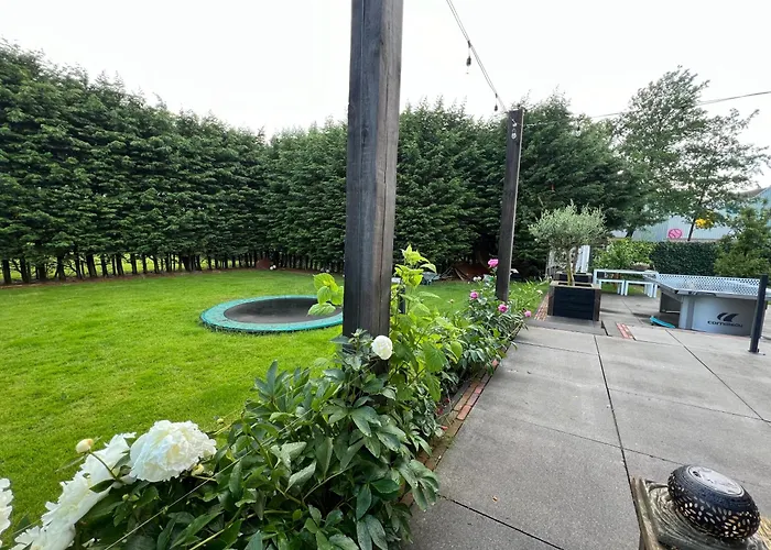 Paauwze Oda ve Kahvaltı 3*