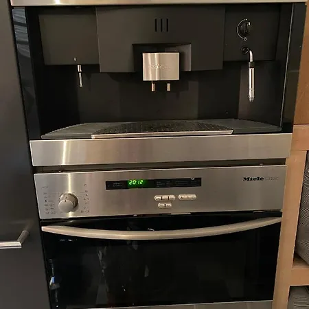 Paauwze Oda ve Kahvaltı Rijnsburg